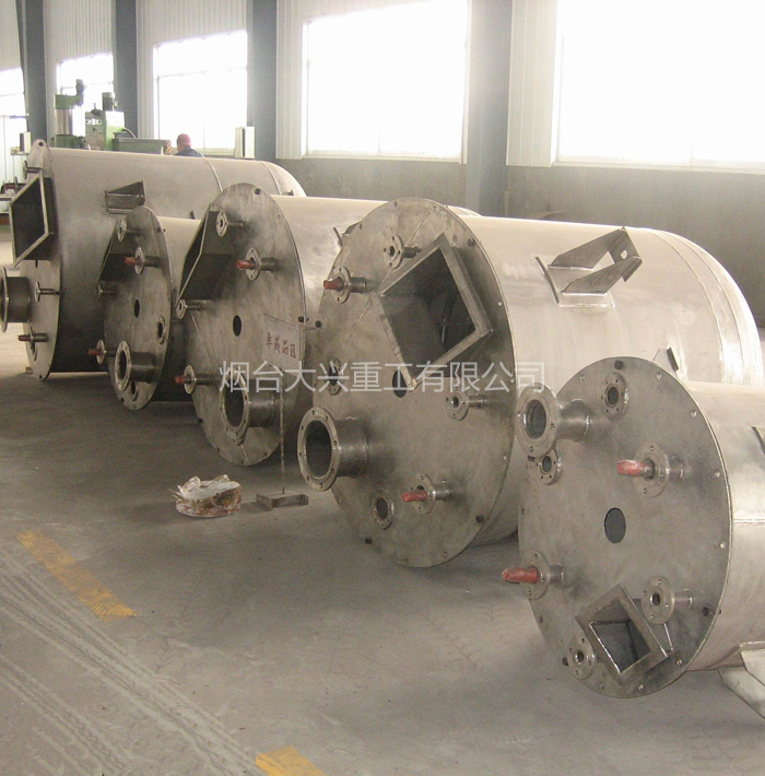 不銹鋼反應釜的攪拌安裝